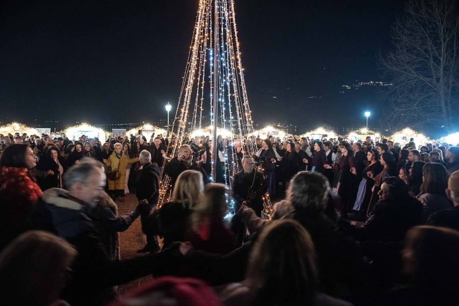 Τα Τζουμέρκα κέρασαν γεύσεις και παράδοση στα Γιάννενα