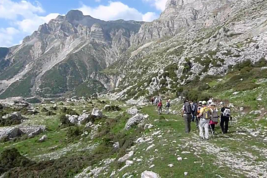 Ψηλά στα άγρια βουνά, εκεί που ενώνονται τρεις νομοί